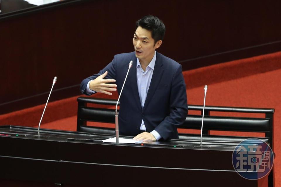 民眾黨4名議員因「路權遭駁回」向蔣萬安（圖）抗議。（本刊資料照）