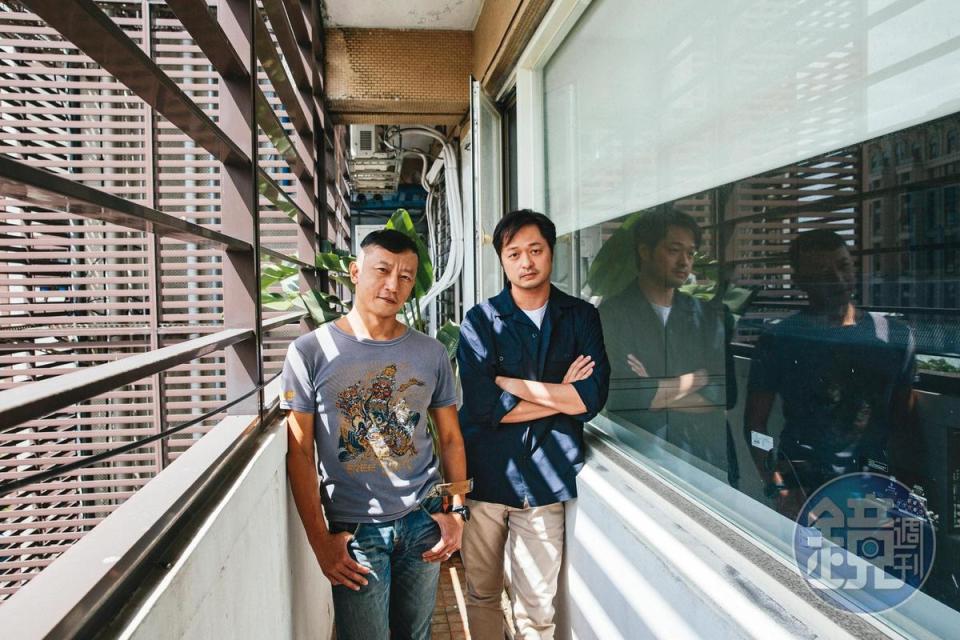 楊雅喆（左）首度擔任電影監製，從發想、編劇到拍片過程中提供鄭有傑（右）各種建議。