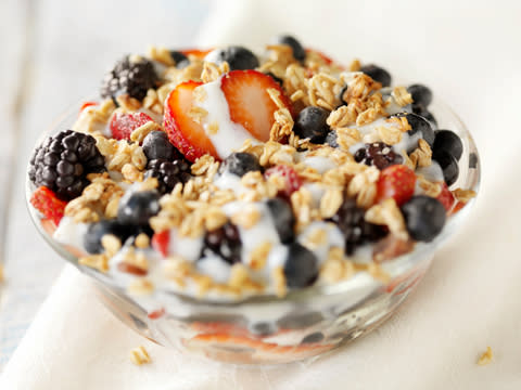 Non-fat yogurt with fresh fruit and granola