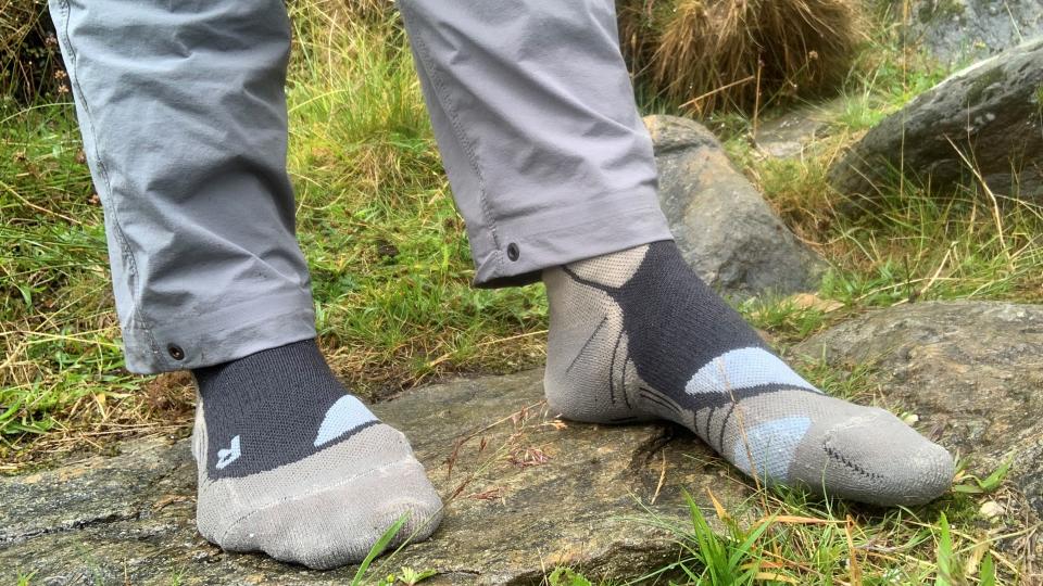 CEP Hiking Merino Mid Cut Compression Socks