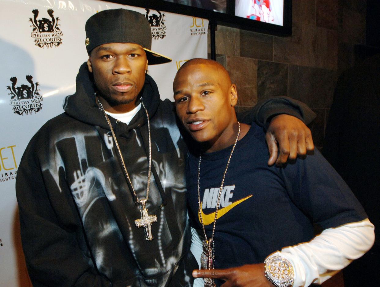 50 Cent and Floyd Mayweather are friends.