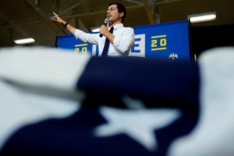 FILE PHOTO: Pete Buttigieg, South Bend Mayor and Democratic presidential hopeful, speaks at a campaign event at Saint Ambrose University in Davenport