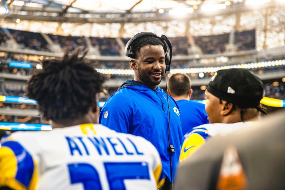 RBs coach Ra’Shaad Samples addresses his players before their Week 1 preseason game.