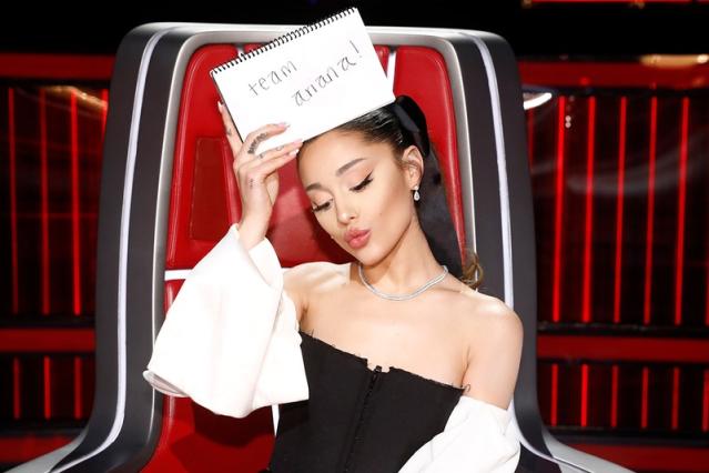 Ariana Grande Is in Her Festive Era — And It's Her Look Yet