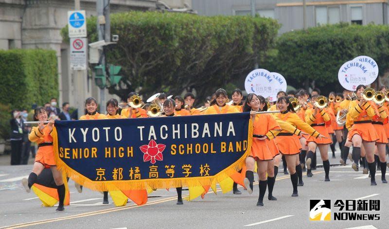▲有「橘色惡魔」美名的日本京都橘高校吹奏部，將在12月9至15日再度訪台，勢必將再刮起橘色旋風。（圖／記者葉政勳攝）