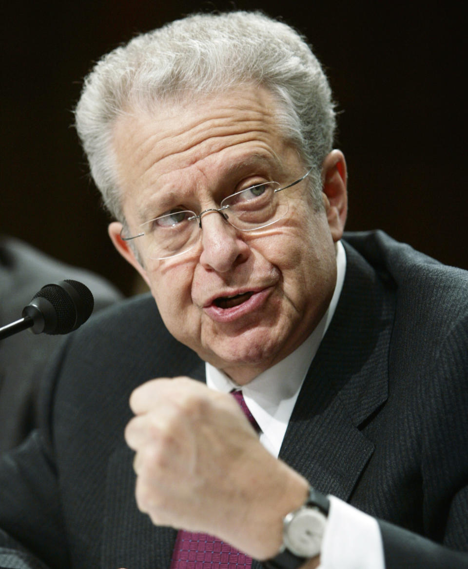 Laurence Tribe testifies at a hearing.