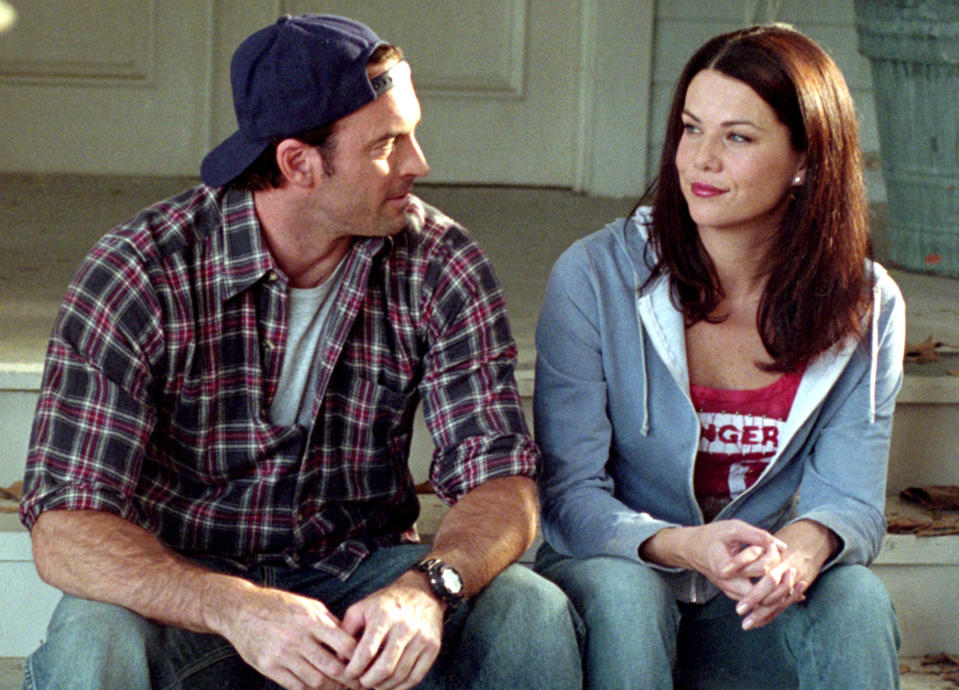 LUKE AND LORELAI, GILMORE GIRLS