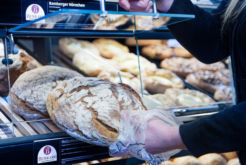 Im Backwaren-Sortiment von Aldi Süd befinden sich seit Mitte 2019 auch die Produkte regionaler Bäckereien. (Bild: Aldi Süd)    