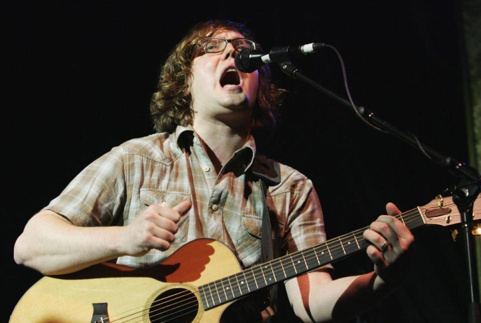 Tom Gray performs with Gomez in Brisbane, Australia in 2007 (Jonathan Wood/Getty Images)