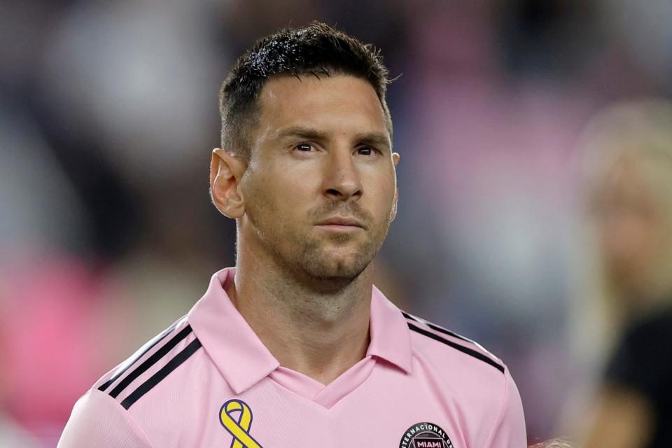 Lionel Messi #10 of Inter Miami looks on before the match between Toronto FC and Inter Miami CF at DRV PNK Stadium on September 20, 2023 in Fort Lauderdale, Florida.