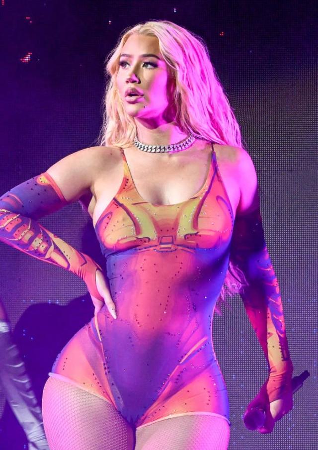 Iggy Azalea Pussy - 21 Celebs You Might Not Have Known Are On OnlyFans (And How Much They  Charge)