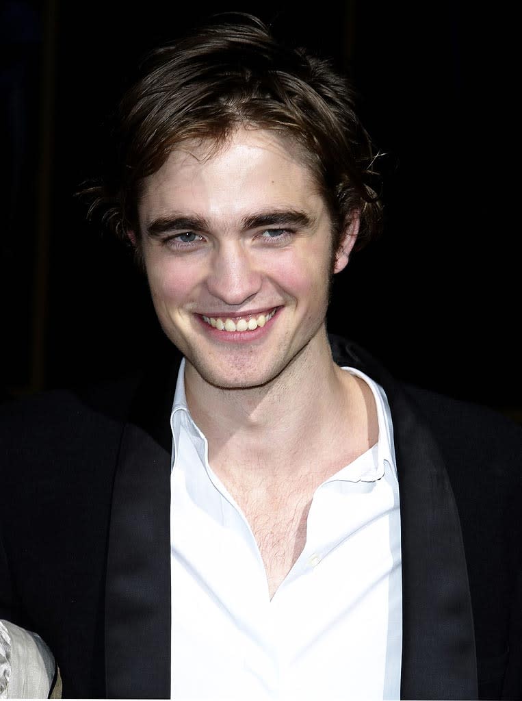 Robert Pattinson at the Tokyo premiere of Harry Potter and the Goblet of Fire - 11/18/2005