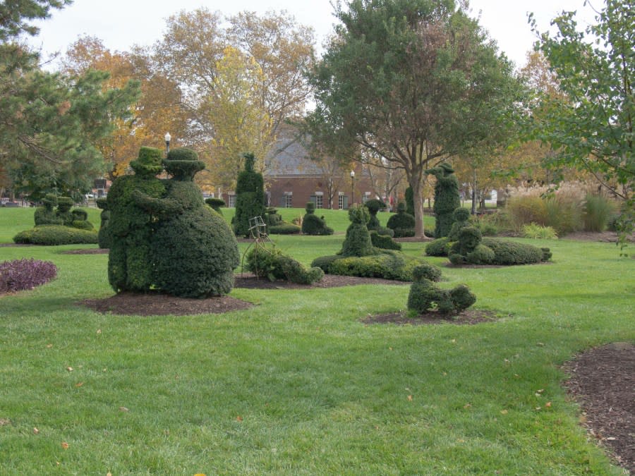 <em>Multiple Topiary Figurines in the Old Ohio Deaf School Park in Downtown Columbus, Ohio/Adobe Stock</em>