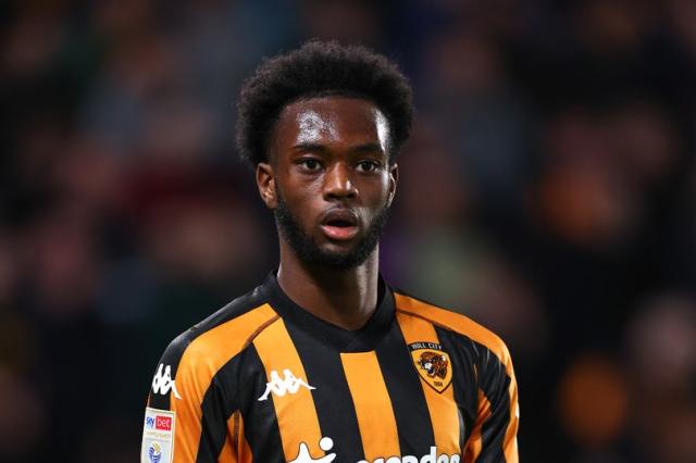 Abu Kamara lifts lid on his dramatic deadline day Hull City transfer from Norwich  City