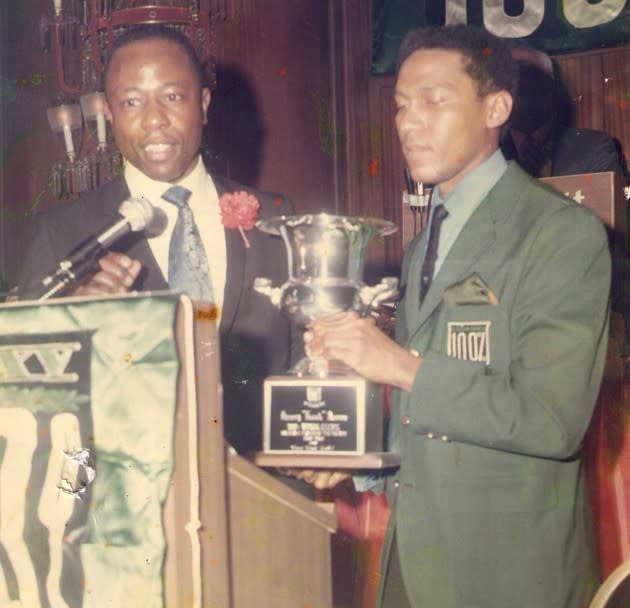 Hank Aaron (left) with Bill Lucas. (Atlanta Braves)