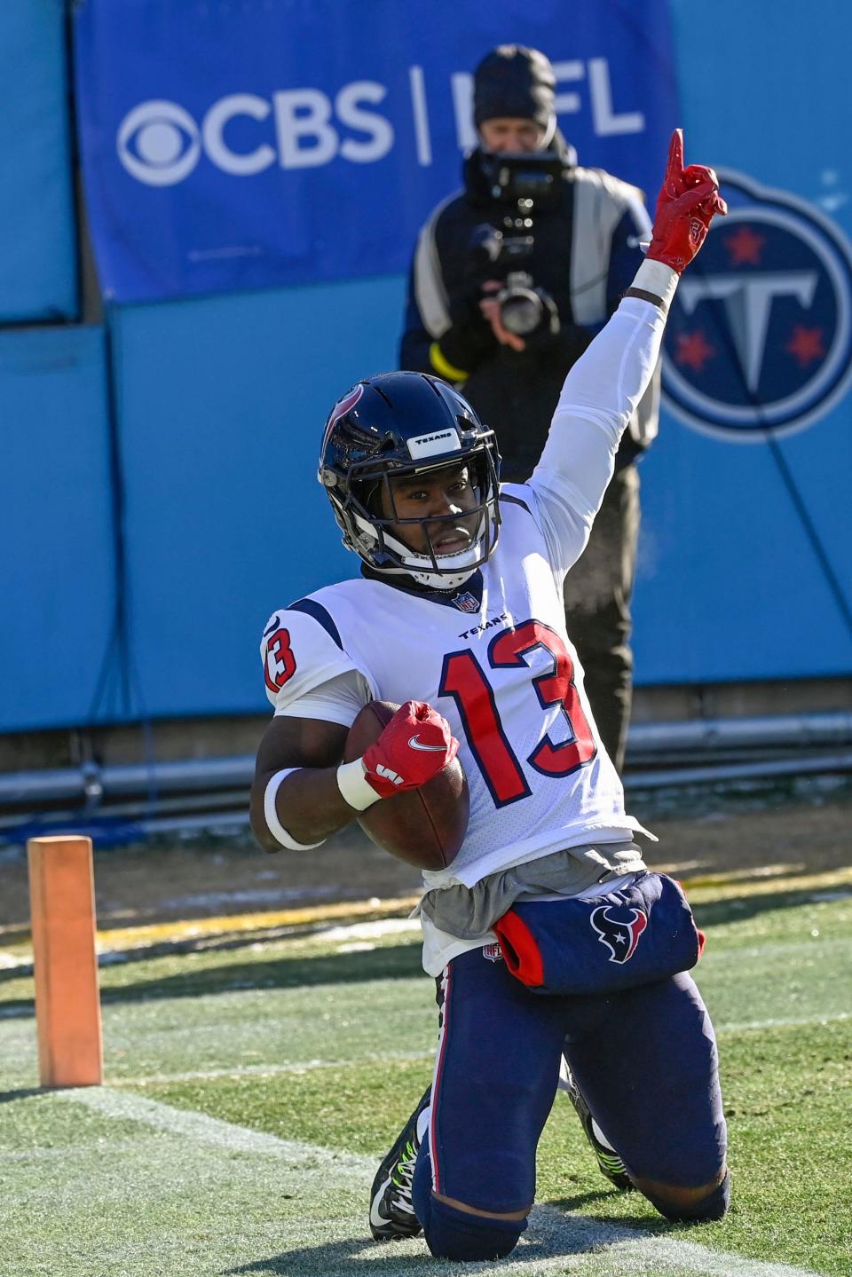 Will Brandin Cooks and the Houston Texans beat the Jacksonville Jaguars in NFL Week 17?