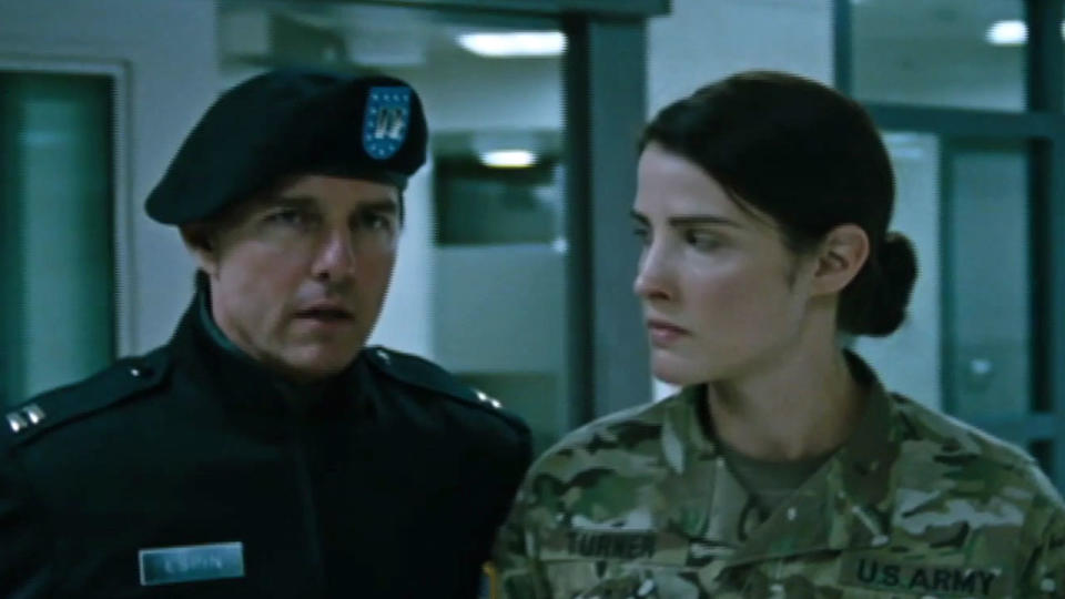 Tom Cruise and Cobie Smulders in 'Jack Reacher: Never Go Back' (Credit: Paramount Home Media Distribution and Universal Pictures (UK))
