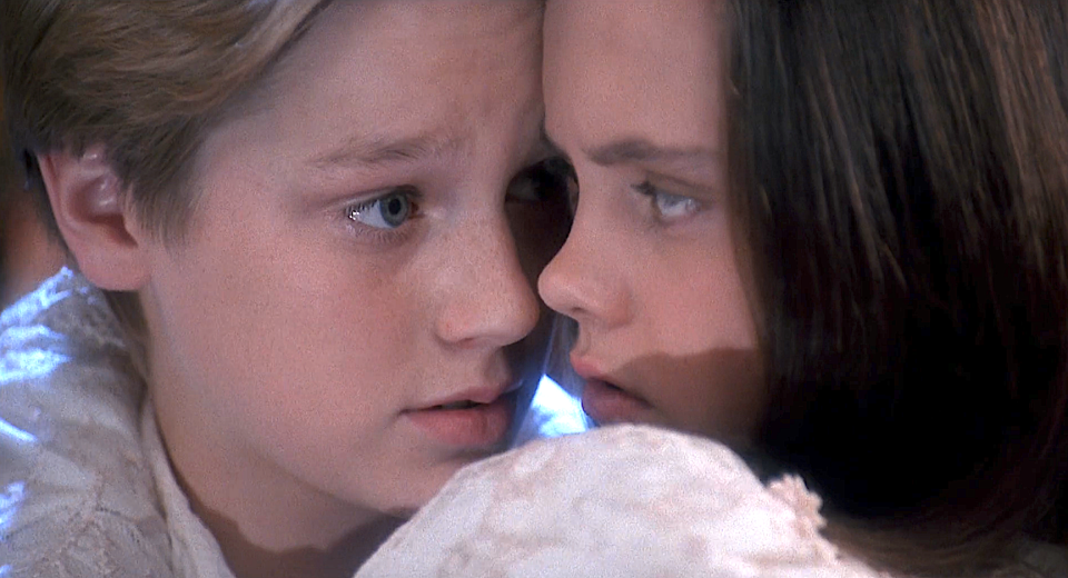 Screenshot from "Casper"