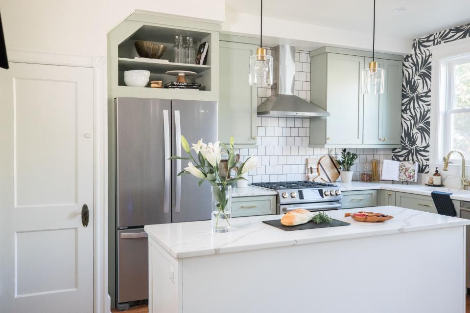 A Washington, DC, kitchen by AD PRO Directory firm Lisa & Leroy