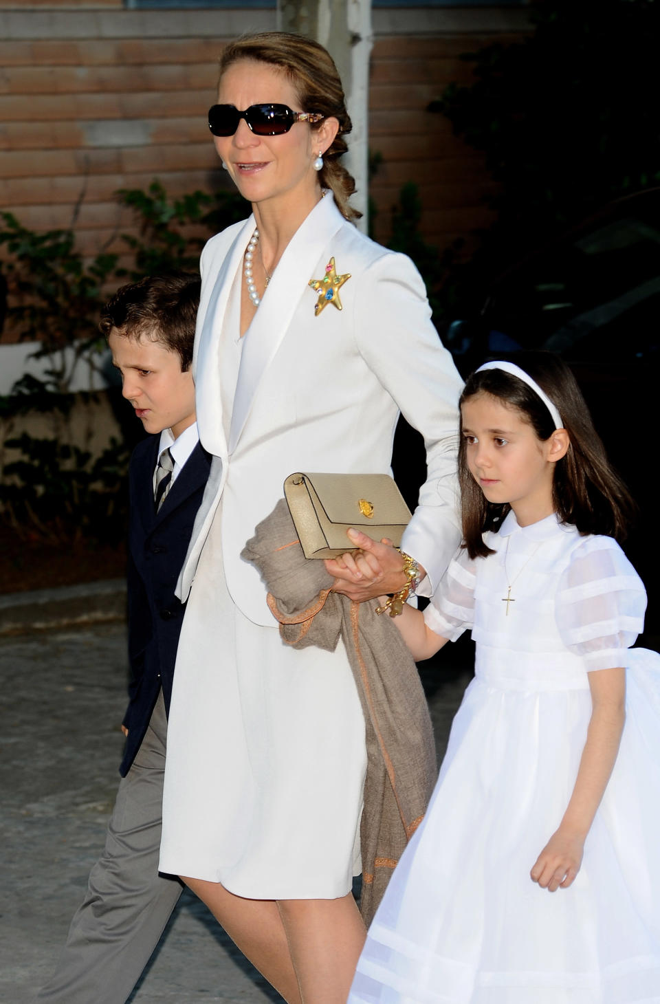 También fuimos testigos de la primera comunión de la <em>mini royal</em>, que se celebró en la iglesia San Pedro Mártir de Alcobendas cuando tenía ocho años. (Foto: Carlos Alvarez / Getty Images)