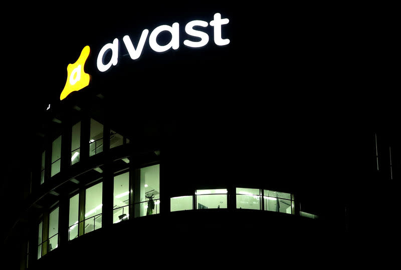 who owns avast software