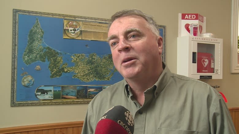 Tired of slow internet, P.E.I. community takes action