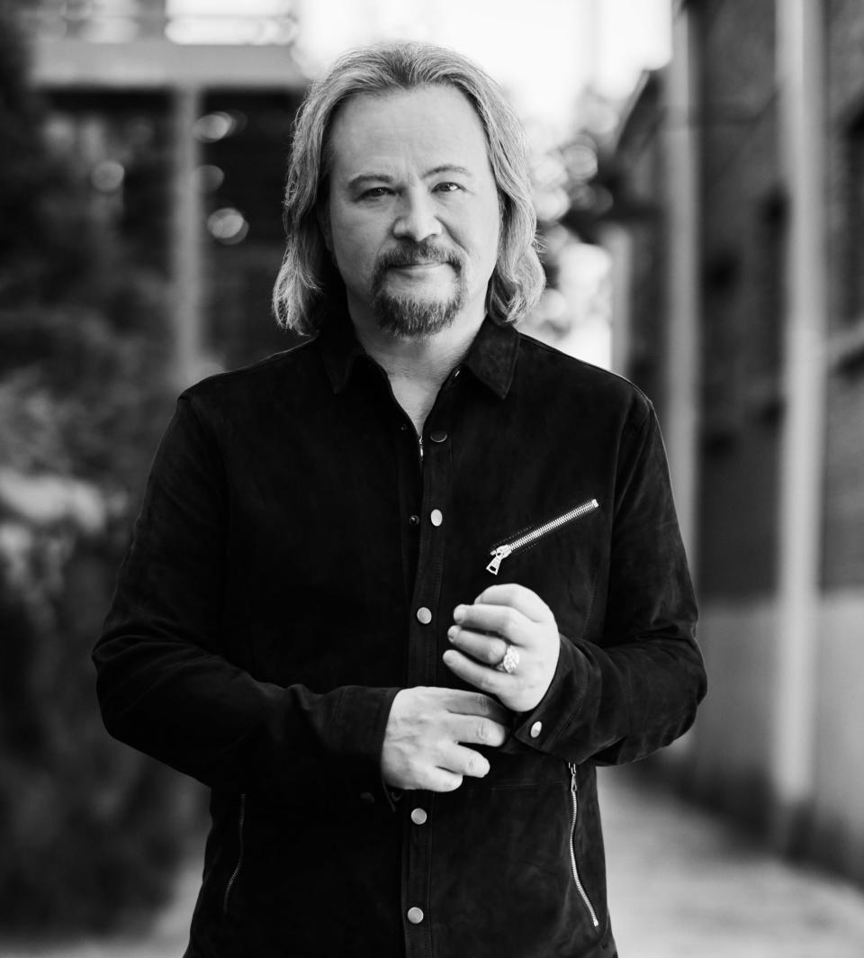 Singer Travis Tritt pulled Bud Light from sponsoring his tour this year.