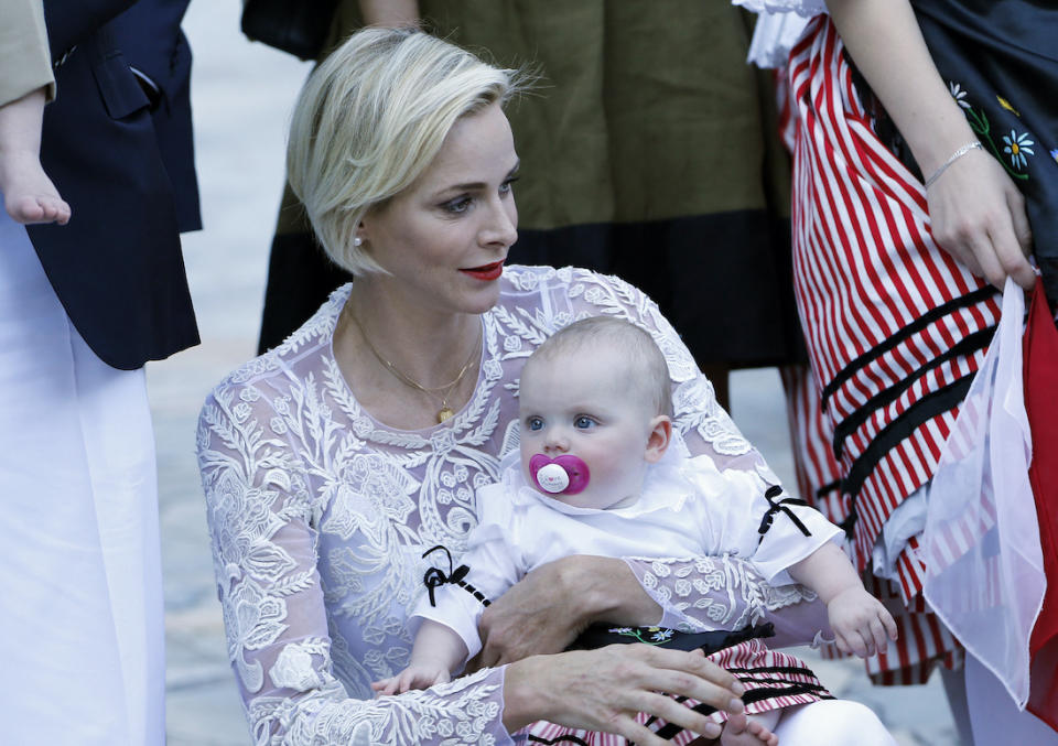 Août 2015 : Charlène de Monaco et la princesse Gabriella