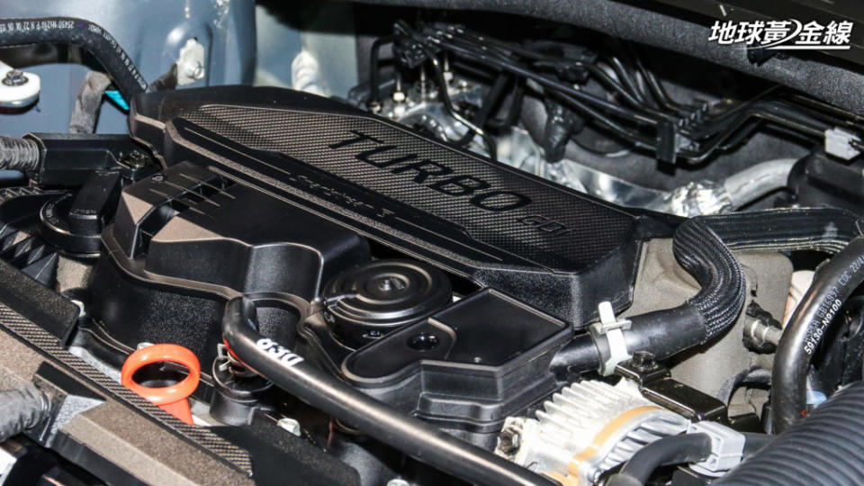 新世代Sportage改採1.6升汽油渦輪增壓引擎單一動力來源。(攝影/ 陳奕宏)