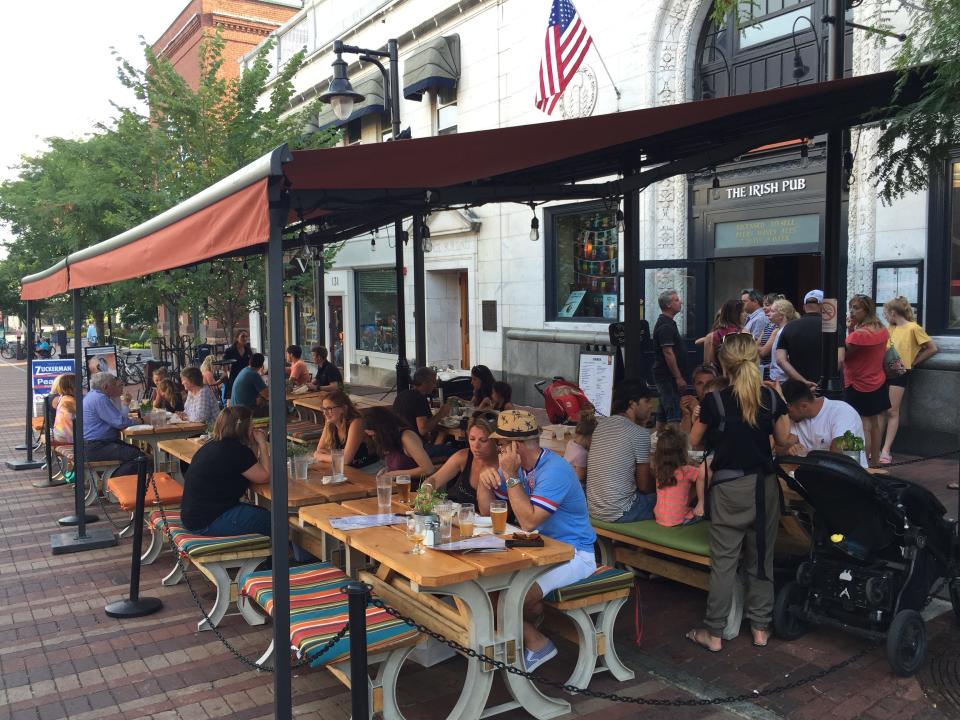 Ri Ra The Irish Pub on the Church Street Marketplace has stationed picnic tables outside the restaurant.