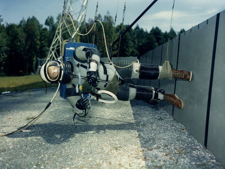 In preparation for lunar excursions, astronauts used this harness to simulate reduced gravity at the Impact Dynamics Research Facility (formerly the Lunar Lander Research Facility) in Virginia.
