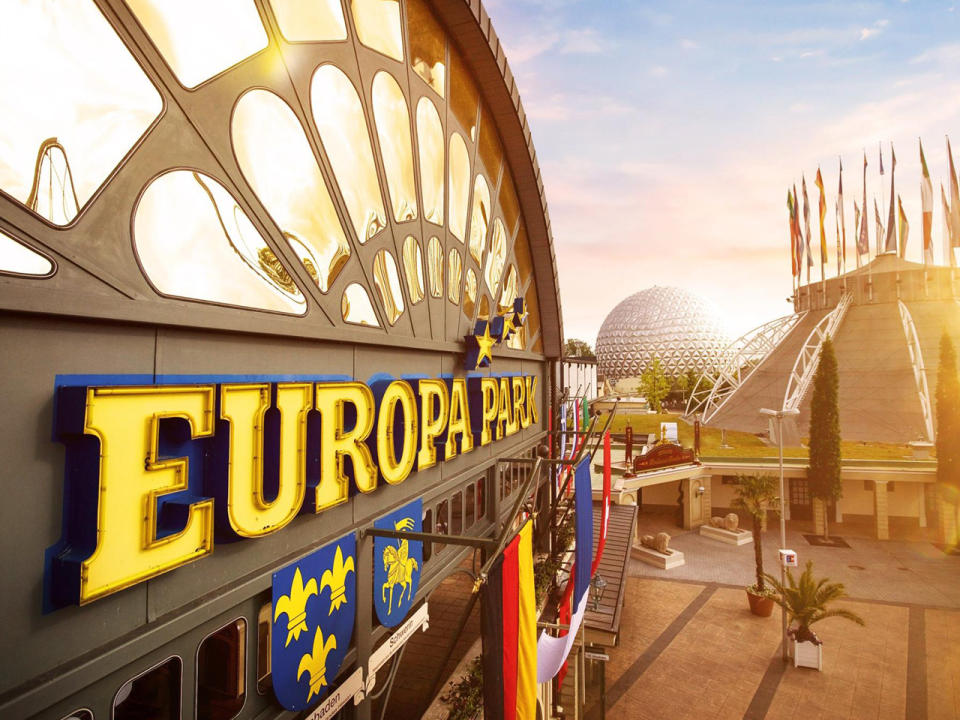 <p>Weniger Kultur, dafür umso mehr Vergnügen: Der Europapark ist zu Recht eine der beliebtesten Reiseziele Deutschlands. Für jede Altersklasse gibt es das passende Fahrgeschäft, langweilig wird einem hier sicher nicht. (Bild-Copyright: europapark/Facebook) </p>