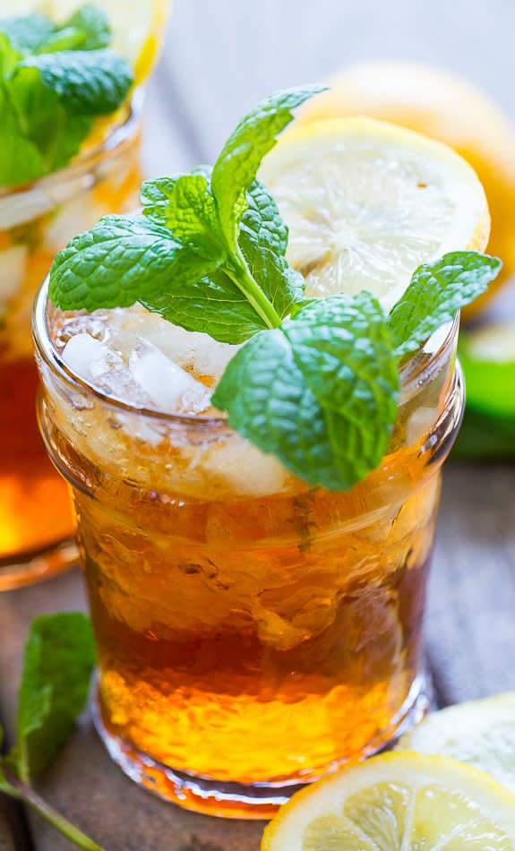 <strong>Get the <a href="http://spicysouthernkitchen.com/sweet-tea-mint-juleps/" target="_blank">Sweet Tea Mint Juleps recipe</a> from Spicy Southern Kitchen</strong>