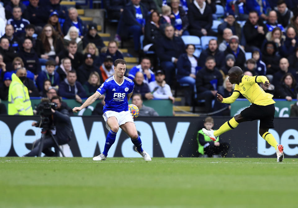 Chelsea's N'Golo Kante, right, scores his side's second goal during the English Premier League soccer match between Leicester City and Chelsea at the King Power Stadium, in Leicester, England, Saturday, Nov. 20, 2021. (AP Photo/Leila Coker)