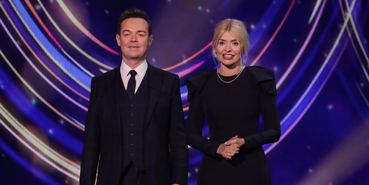 stephen mulhern and holly willoughby host dancing on ice together