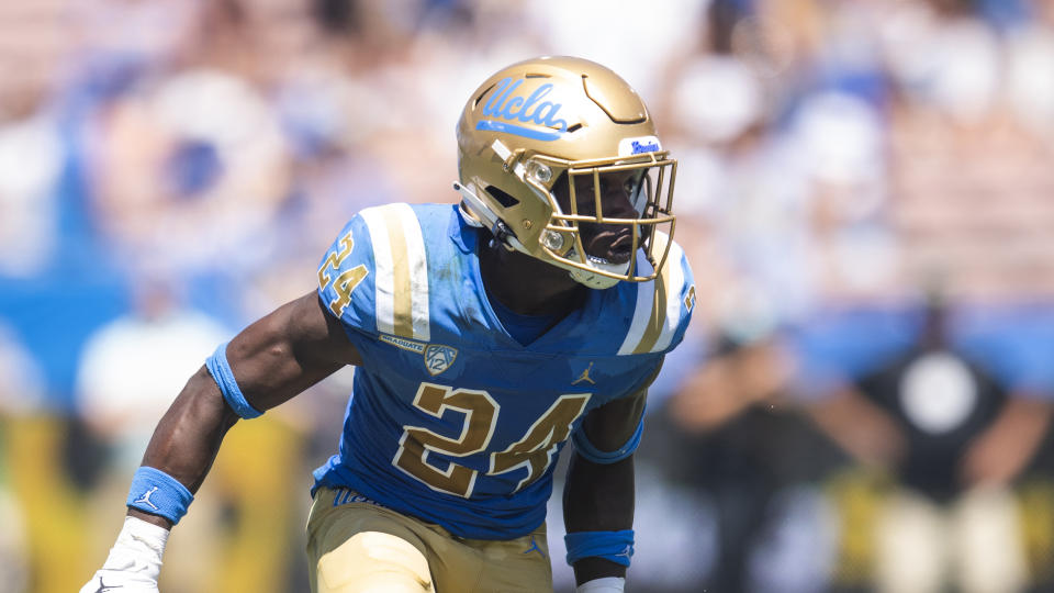 UCLA defensive back Qwuantrezz Knight has been a standout for the Bruins the past two seasons. (AP Photo/Kyusung Gong)