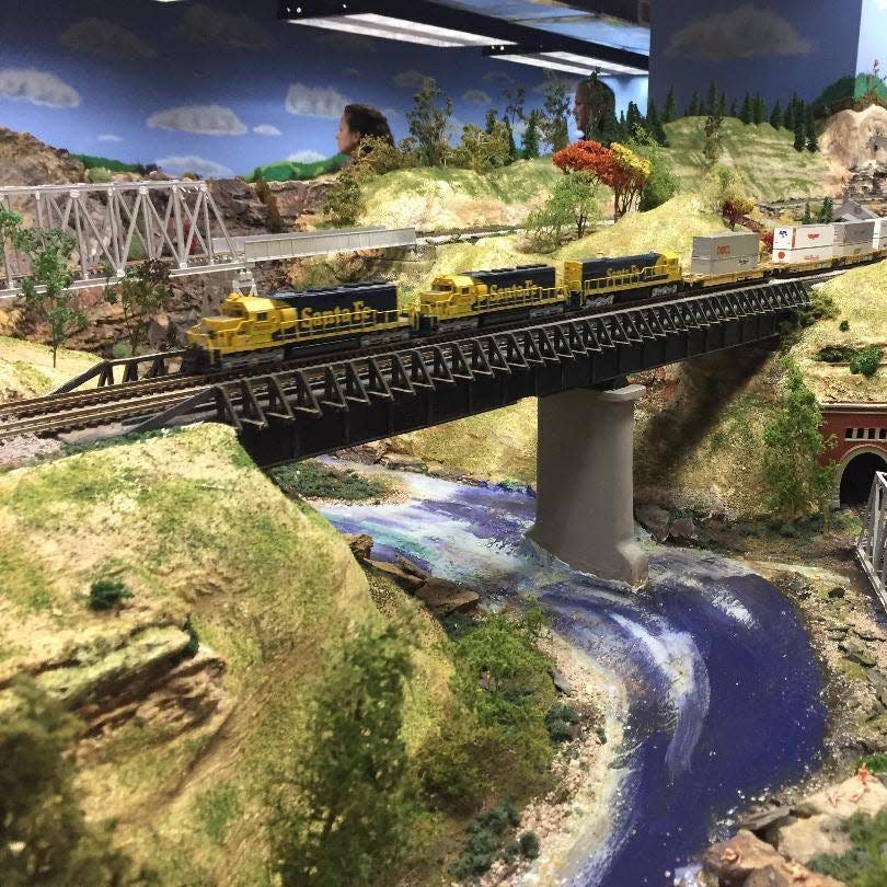 Ohio Valley Lines model train display and museum in Ambridge.