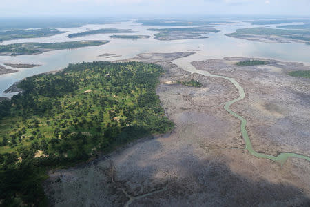 An overview of the Niger delta where signs of oil spills can be seen in the water in Port Harcourt, Nigeria August 1, 2018. REUTERS/Ron Bousso