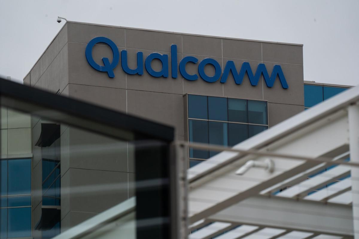 Qualcomm offers strong forecasts in reference to smartphone recovery