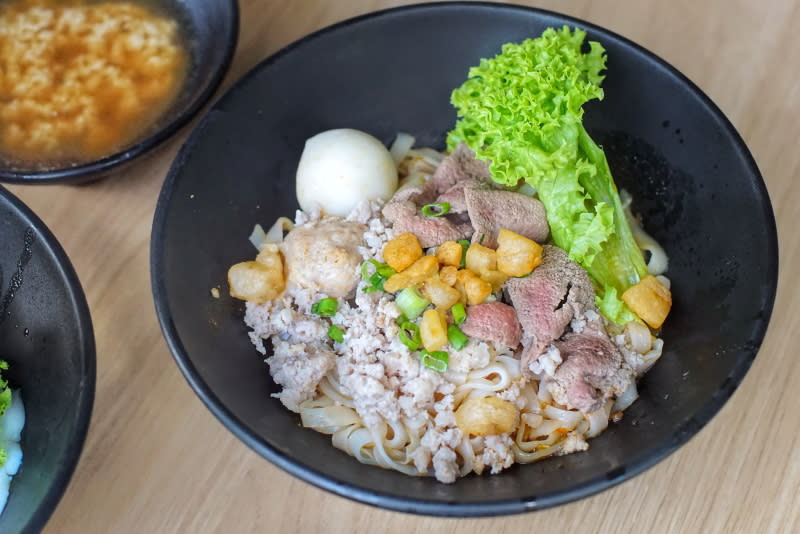 51 Noodle House's Minced Meat Noodle