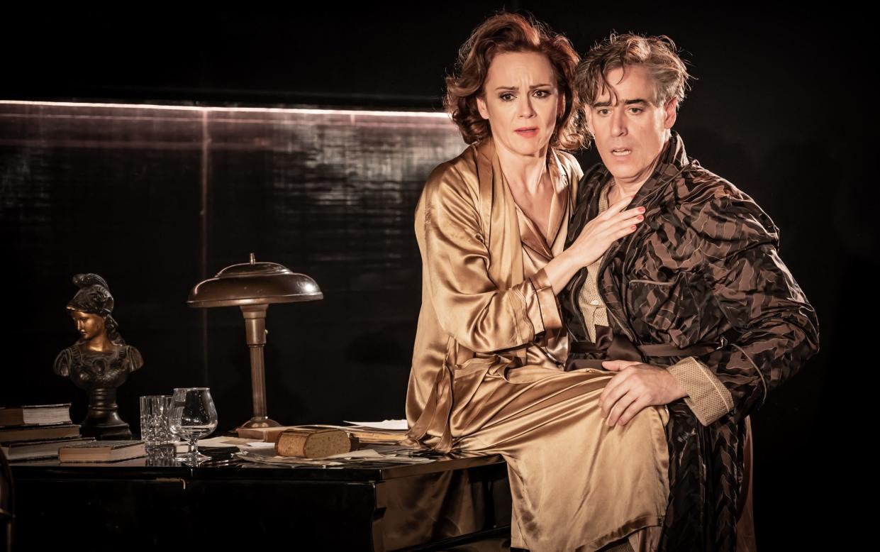 Rachael Stirling and Stephen Mangan in Private Lives, at the Donmar Warehouse - Marc Brenner