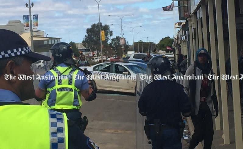 Police in riot gear outside the Kalgoorlie courthouse. Picture: Tim Clarke/The West Australian