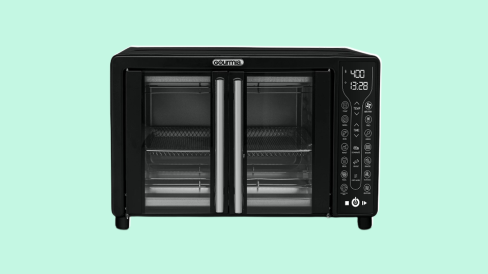 Best graduation gifts: Gourmia Digital French Door Air Fryer toaster oven