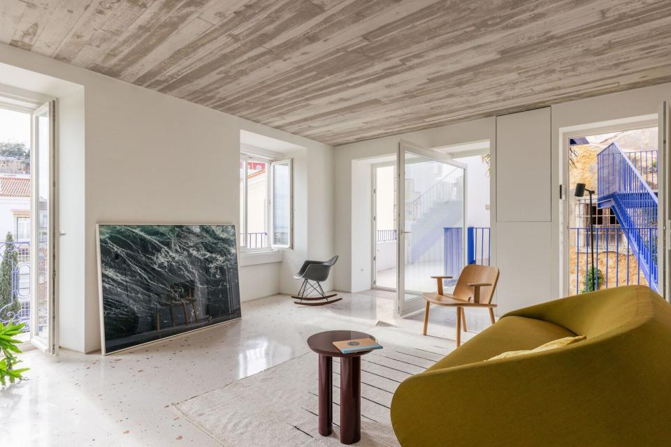 The three available apartment units, located in Lisbon, Portugal, are currently listed for €780,000 - €870,000 (approximately $854,121 - $952,673 USD) by Fantastic Frank.