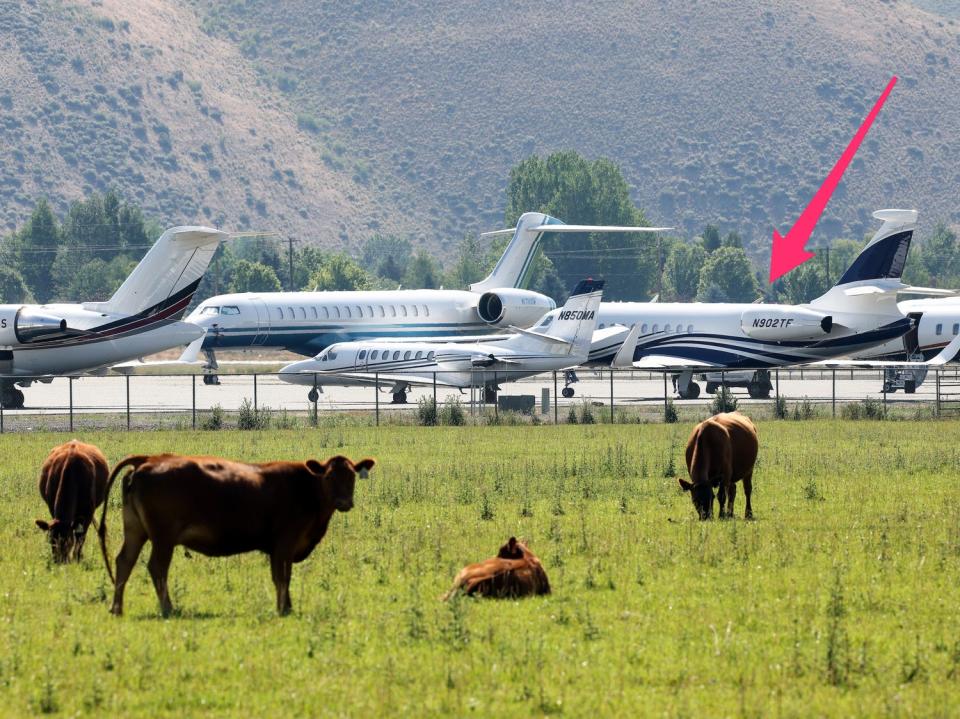 Private jets at Sun Valley airport
