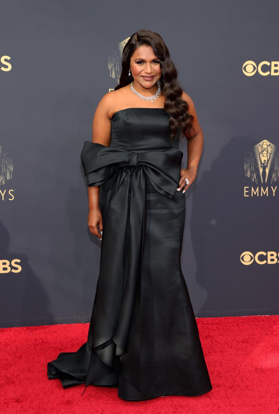 Mindy Kaling attends the 2021 Emmys.