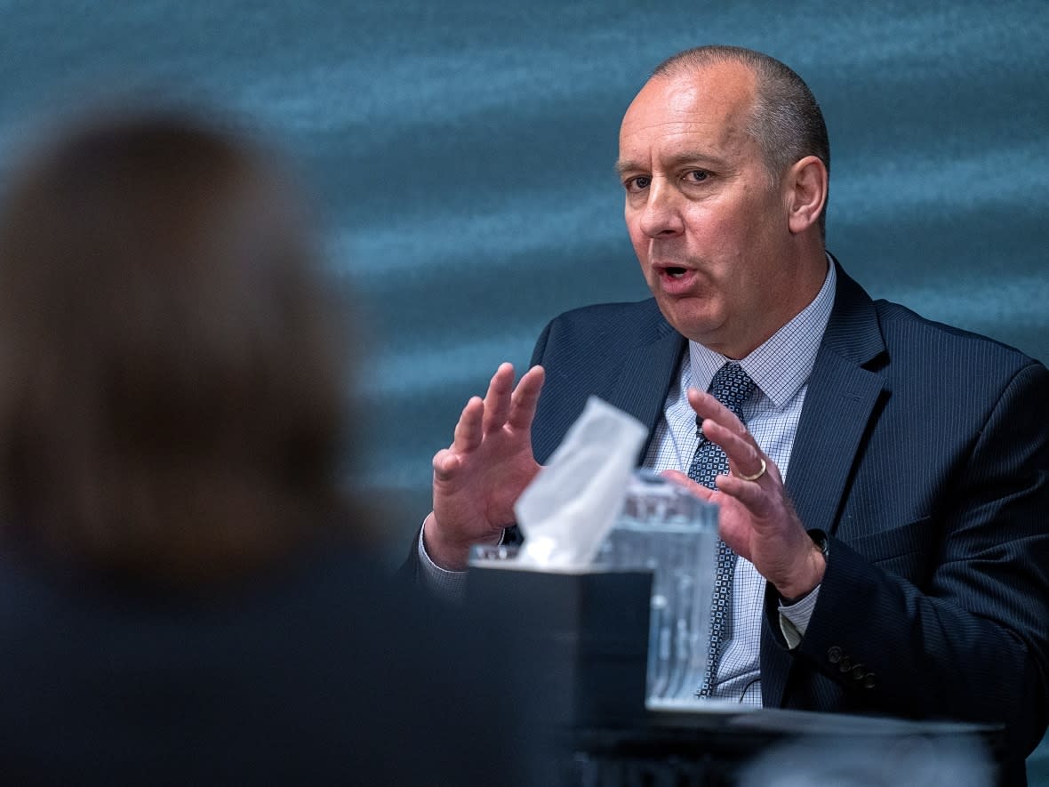 Staff Sgt. Bruce Briers, a risk manager with the RCMP, provides testimony at the Mass Casualty Commission inquiry in Truro, N.S., on May 25, 2022.  (Andrew Vaughan/Canadian Press - image credit)