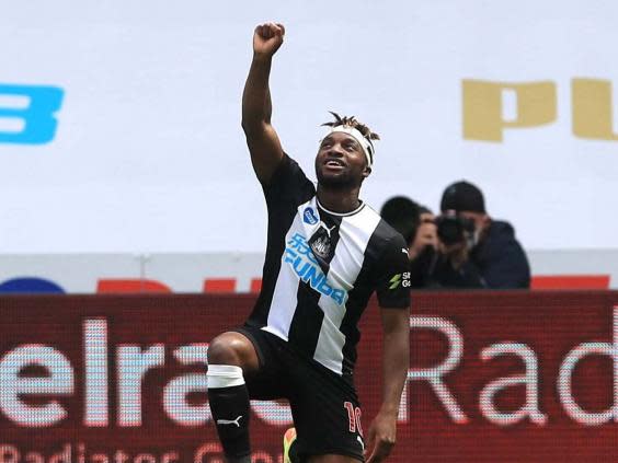 Allan Saint-Maximin celebrates after putting Newcastle in front against Sheffield United (Getty)