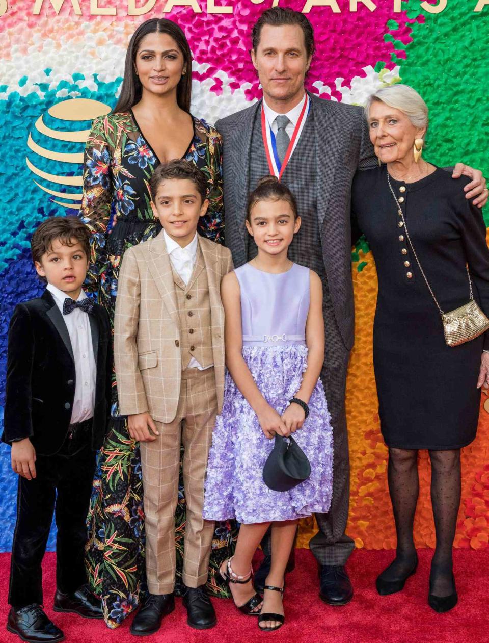 Livingston Alves McConaughey, Camila Alves, Levi Alves McConaughey, honoree Matthew McConaughey, Vida Alves McConaughey, and Kay McConaughey