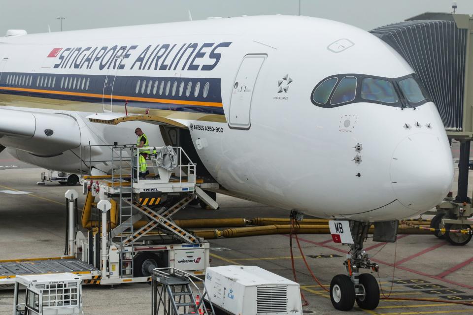 Singapore Airlines Airbus A350-900.